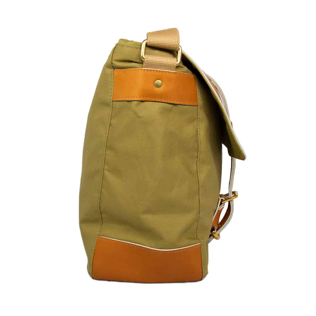 Leather Despatch Messenger Bag in Moss Barnes and Moore